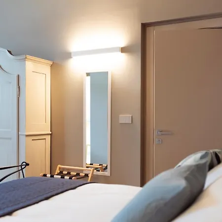 Interno 6 Guest House-2